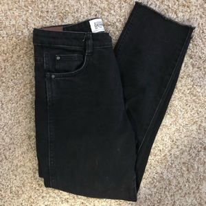 Zara black cropped skinny jeans - size 04